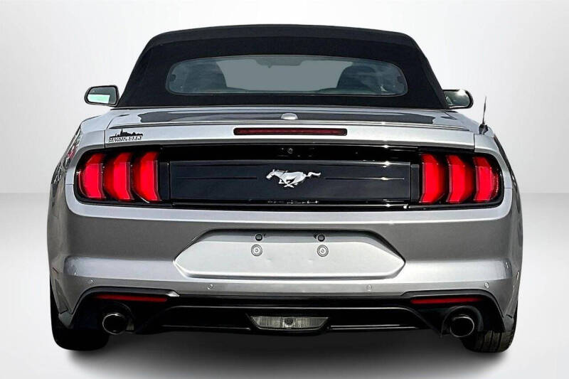 2023 Ford Mustang EcoBoost Premium