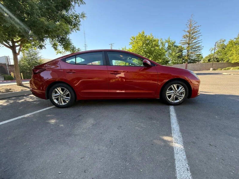 2019 Hyundai Elantra