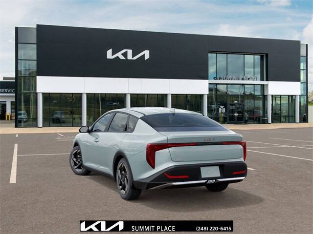 2025 Kia K4 EX