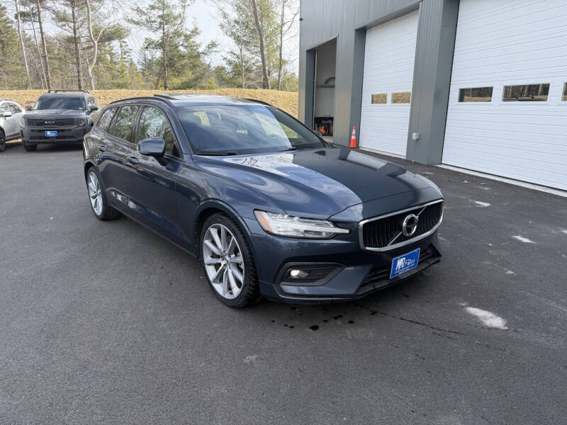 2020 Volvo V60 T5 Momentum