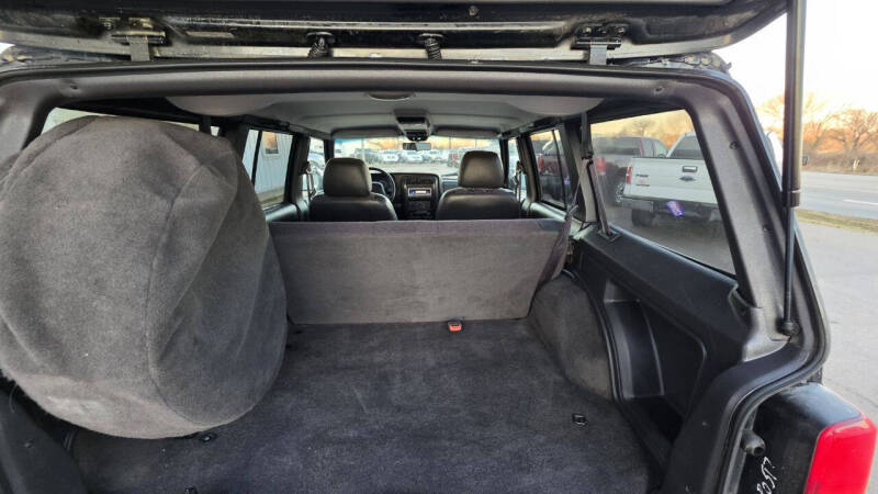 2000 Jeep Cherokee Classic