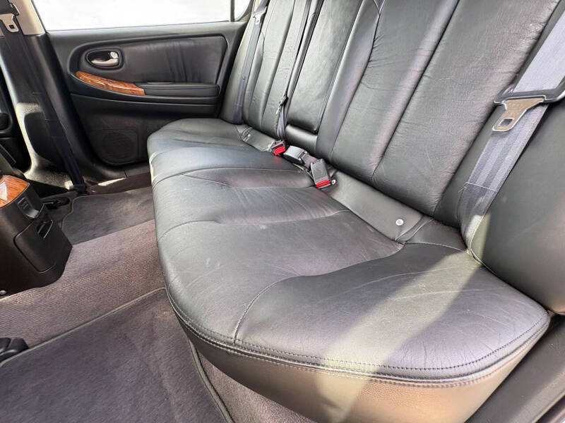 2004 Infiniti I35