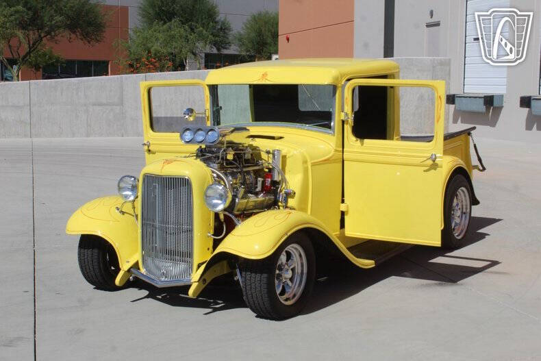 1932 Ford F-100