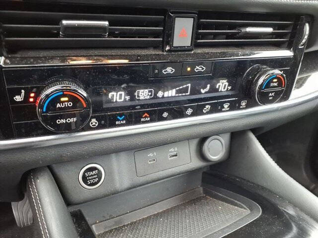 2023 Nissan Rogue SL