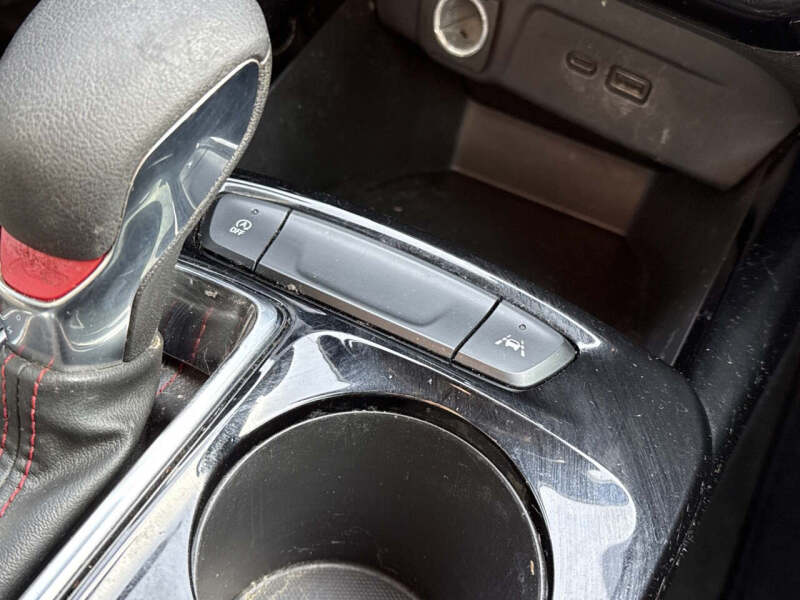 2024 Chevrolet Trax RS