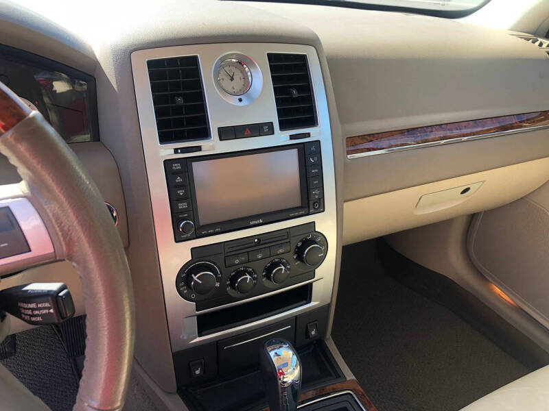 2009 Chrysler 300 C HEMI