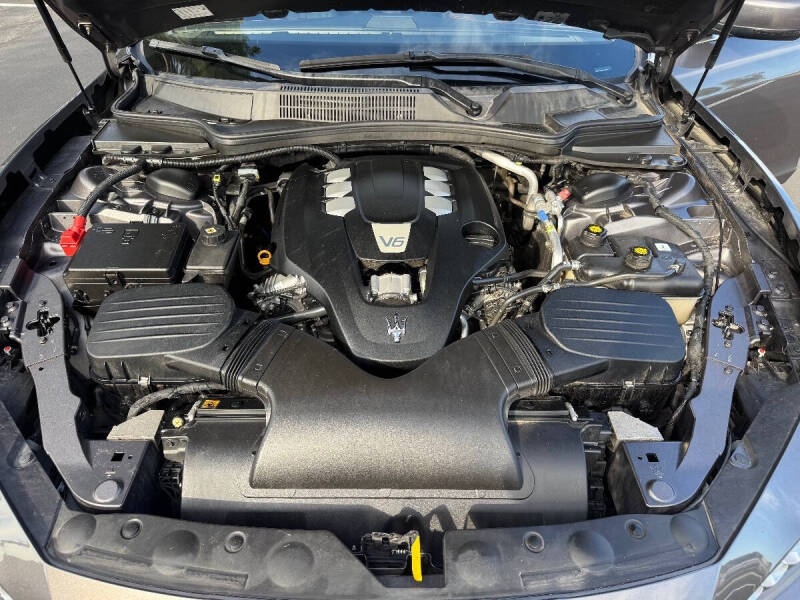 2015 Maserati Ghibli