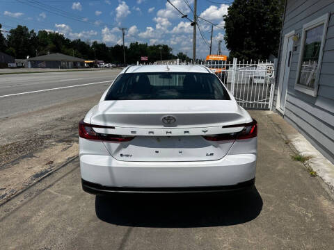 2025 Toyota Camry LE