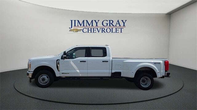 2024 Ford F-350 Super Duty XLT