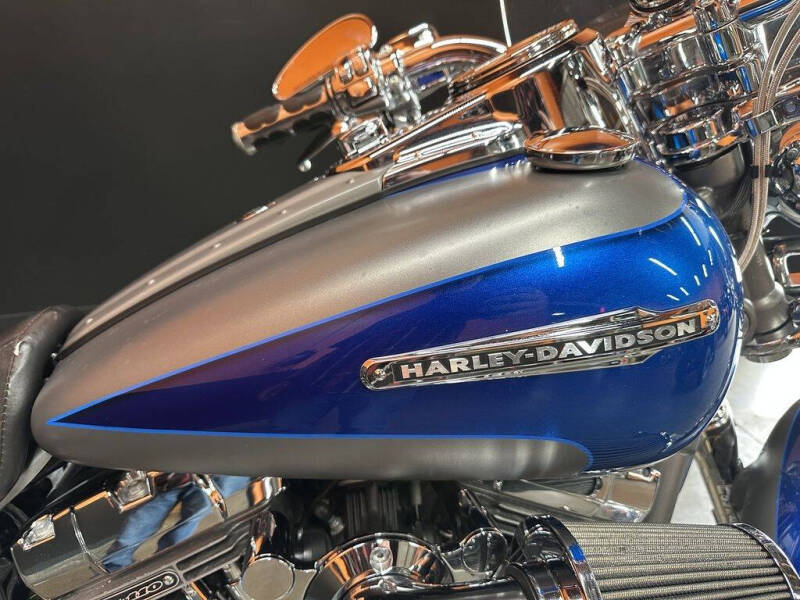 2009 Harley-Davidson® FXDFSE - CVO™ Fat Bob