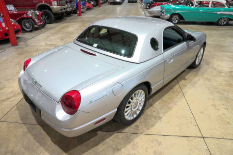 2004 Ford Thunderbird Deluxe