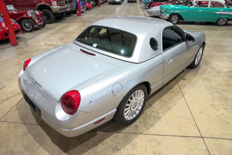 2004 Ford Thunderbird Deluxe