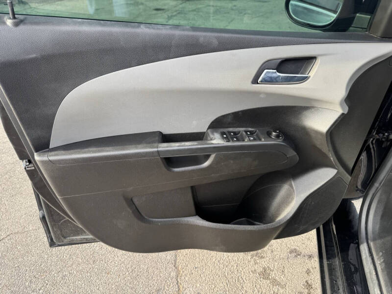 2012 Chevrolet Sonic LT