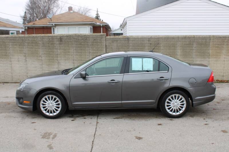 2011 Ford Fusion for sale at Eazzy Automotive Inc. in Eastpointe MI