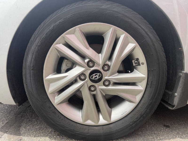 2020 Hyundai Elantra