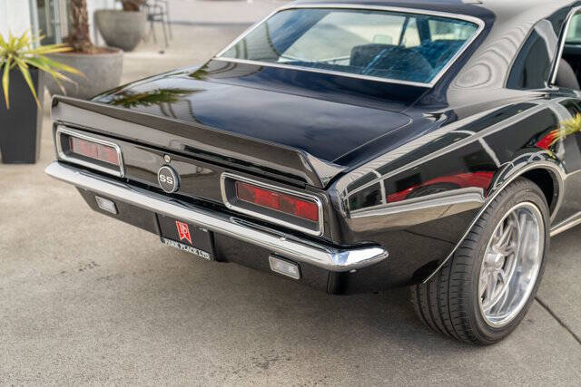 1967 Chevrolet Camaro 10