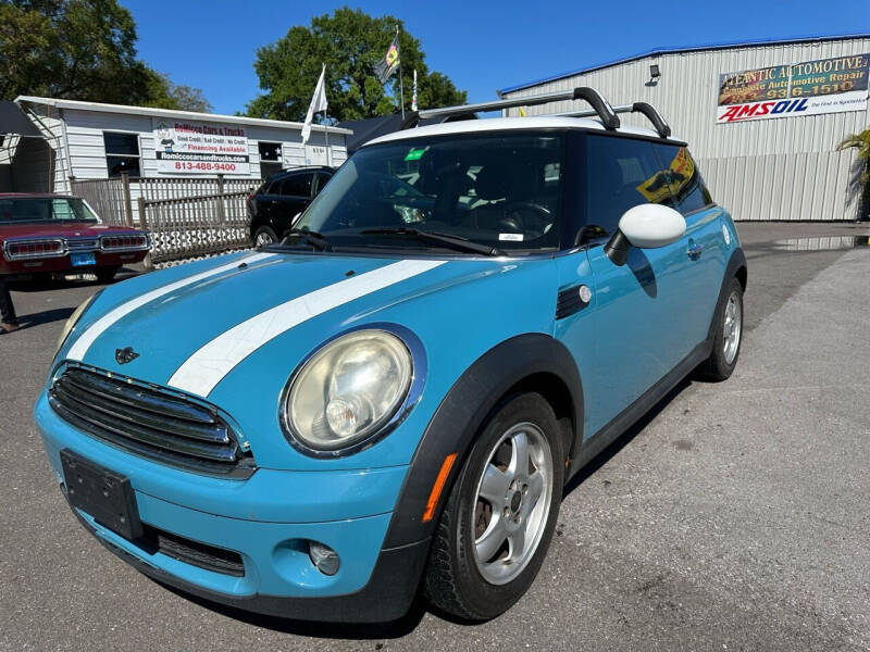 2009 MINI Cooper for sale at RoMicco Cars and Trucks in Tampa FL