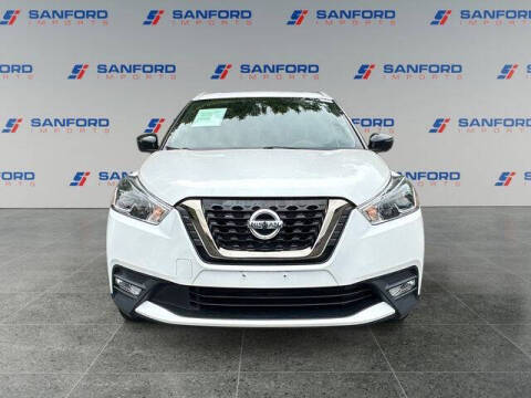 2019 Nissan Kicks SR