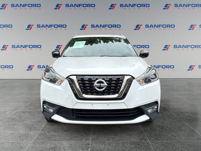 2019 Nissan Kicks SR