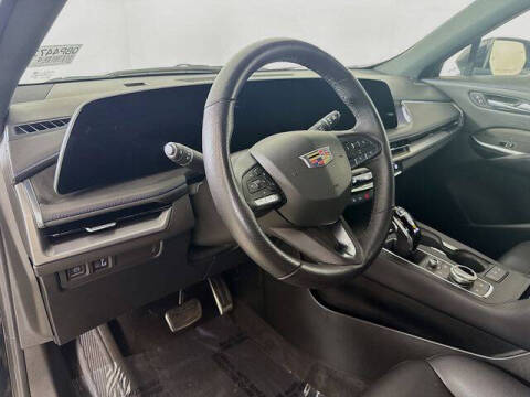 2024 Cadillac XT4 Sport