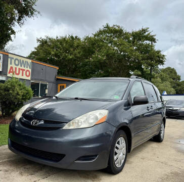 2008 Toyota Sienna CE 8-Passenger