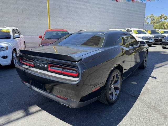 2017 Dodge Challenger