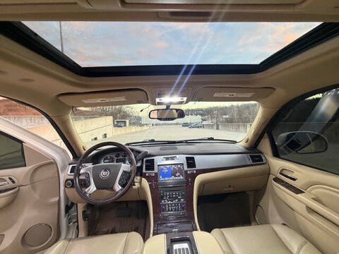 2013 Cadillac Escalade Premium