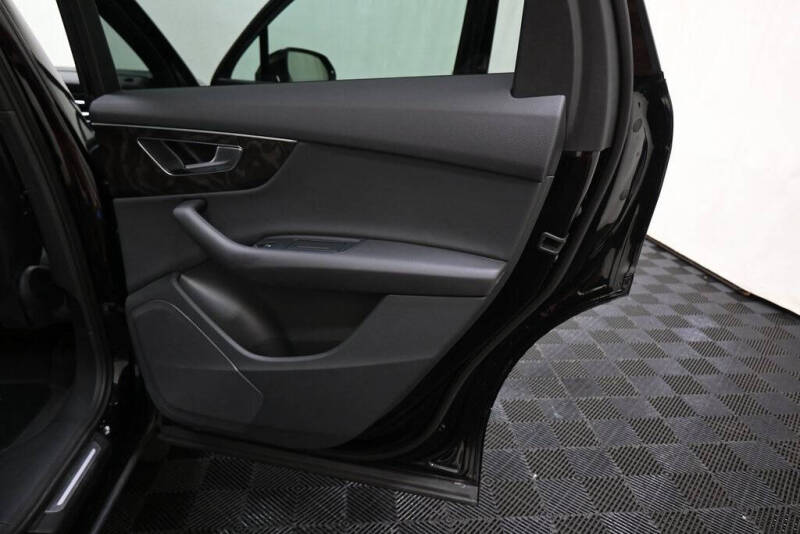 2021 Audi Q7 quattro Premium 55 TFSI