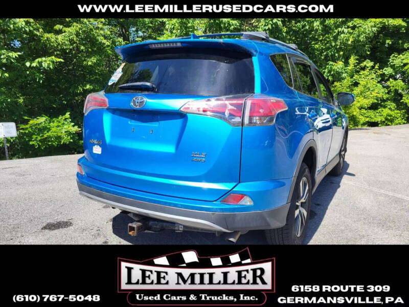 2017 Toyota RAV4 XLE