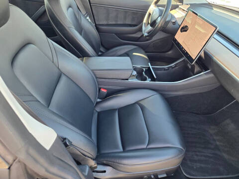 2018 Tesla Model 3 Standard