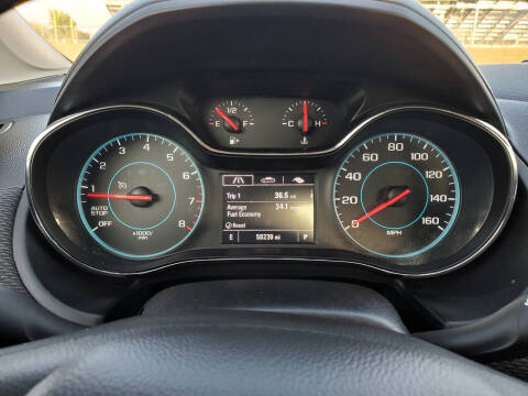 2017 Chevrolet Cruze LT Auto