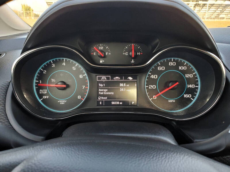 2017 Chevrolet Cruze LT Auto