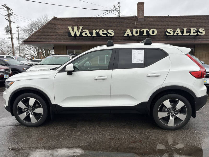 2019 Volvo XC40 T5 Momentum
