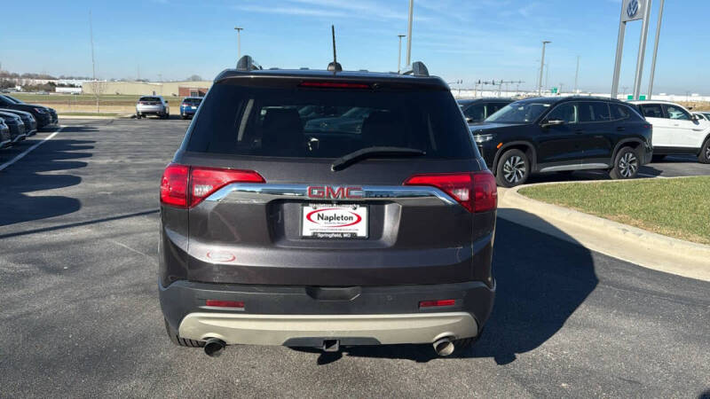 2018 GMC Acadia SLE-2
