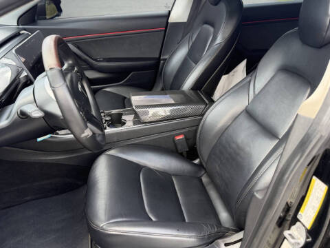 2020 Tesla Model 3 Performance