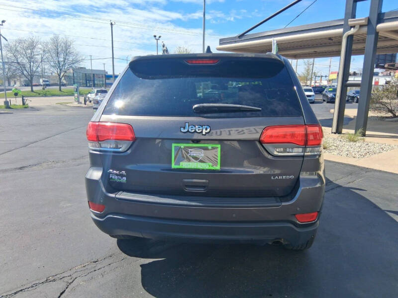 2016 Jeep Grand Cherokee Laredo