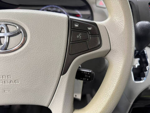 2011 Toyota Sienna