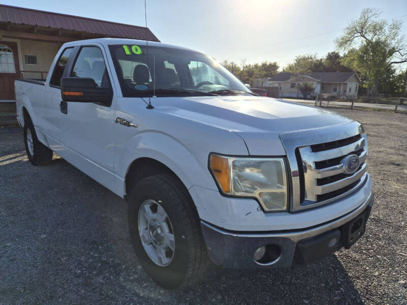 2010 Ford F-150 XLT's photo