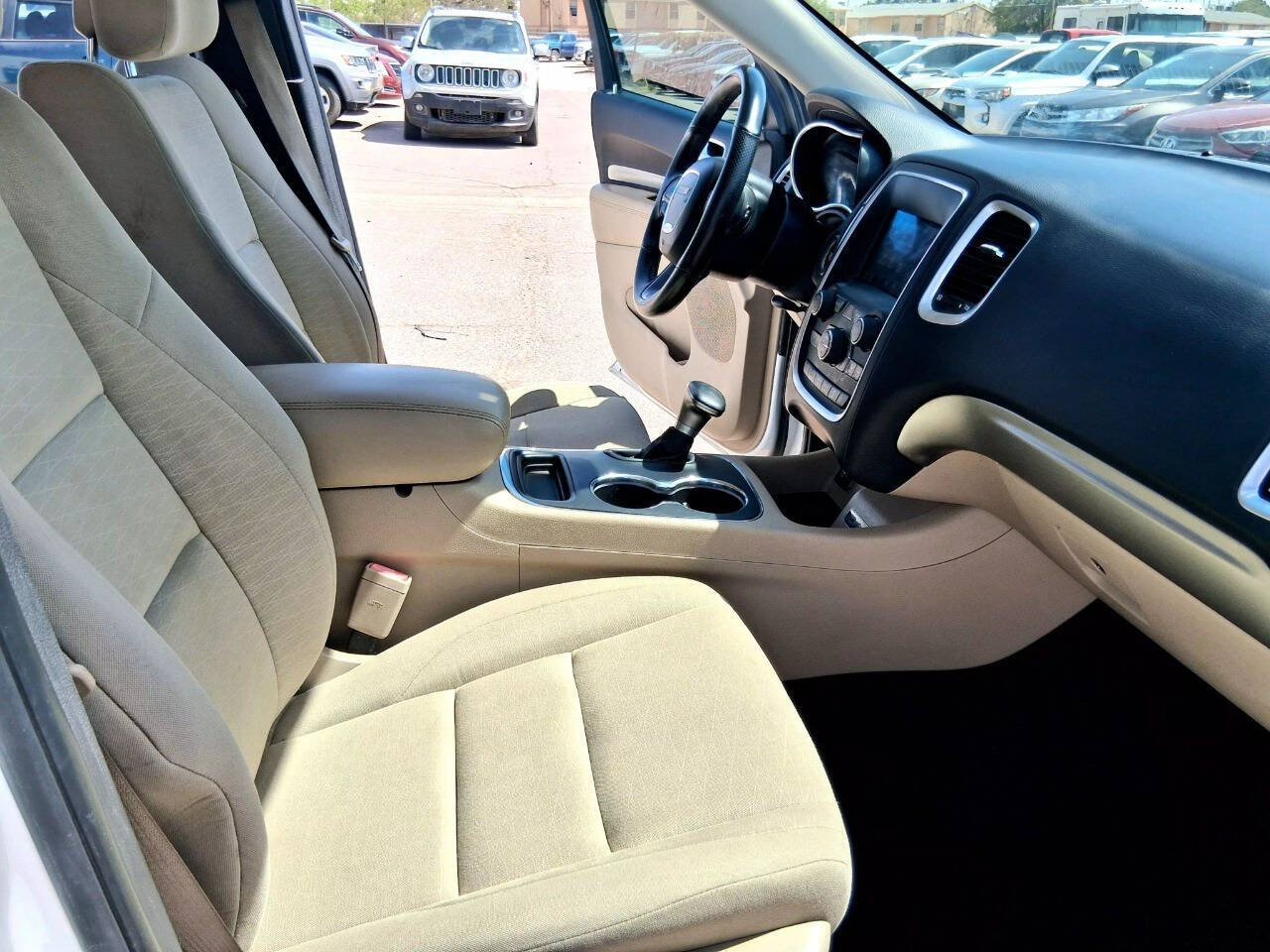 White 2019 Dodge Durango SXT SXT 4dr SUV 13