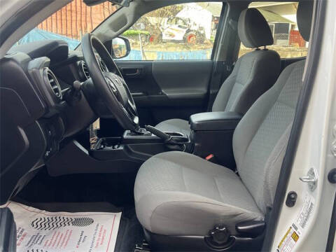 2022 Toyota Tacoma SR