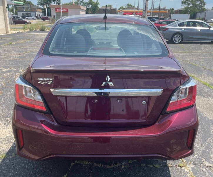 2024 Mitsubishi Mirage G4 ES