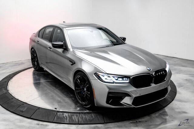 2022 BMW M5