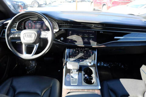 2020 Audi Q8 quattro Premium Plus 55 TFSI