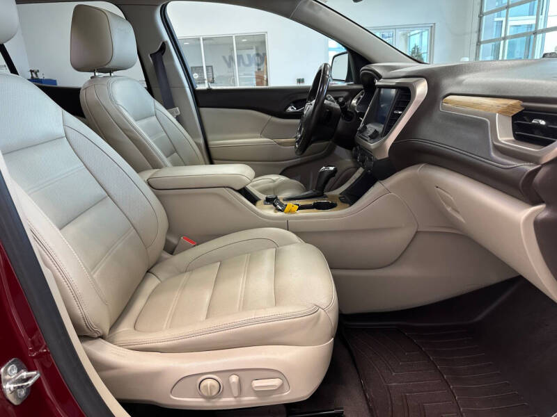 2018 GMC Acadia Denali