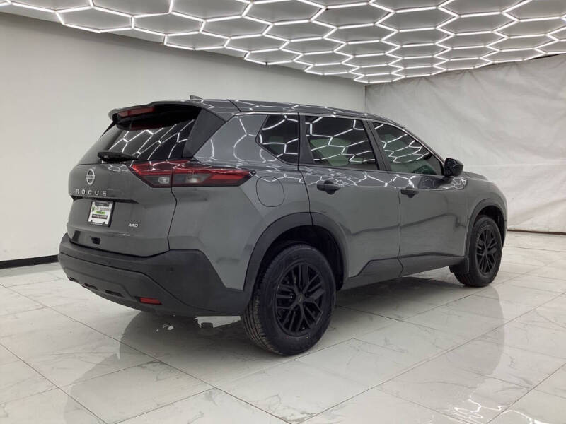 2021 Nissan Rogue S