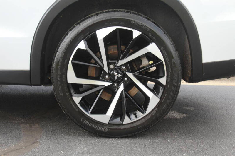 2024 Mitsubishi Outlander