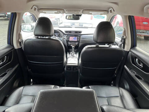 2020 Nissan Rogue SL