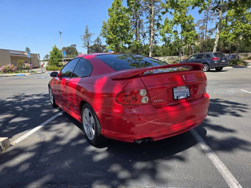 2004 Pontiac GTO