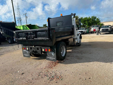 2011 International DuraStar 4300