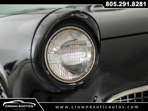 1955 Ford Thunderbird